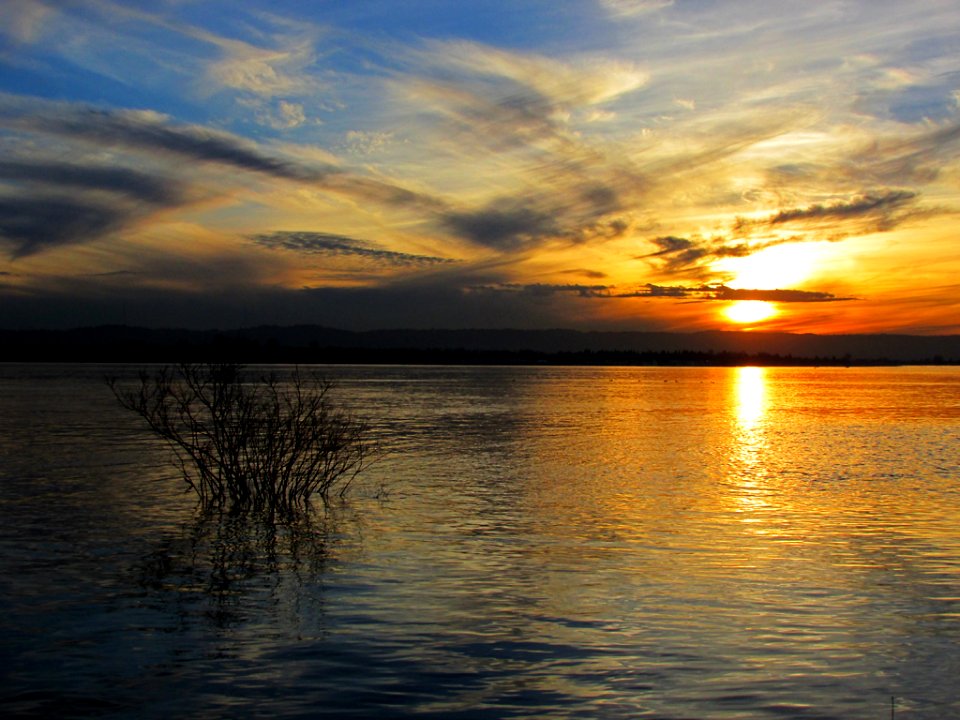 Sunset at Columbia River in Vancouver, WA