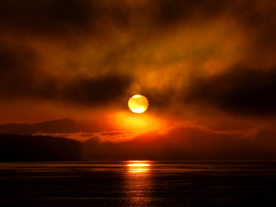 Sunrise at Columbia River in Vancouver, WA
