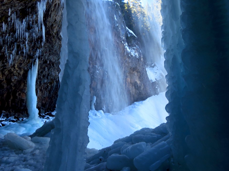 Tamanawas Falls Trail at Mt. Hood in Oregon