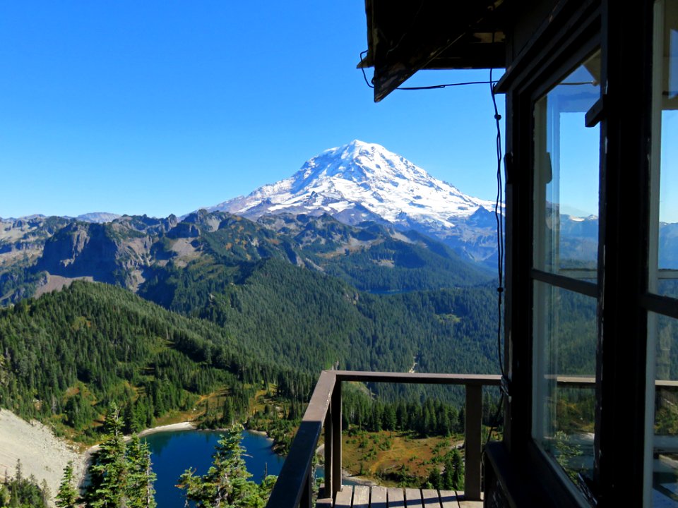 Tolmie Peak Lookout at Mt. Rainier NP in Washington