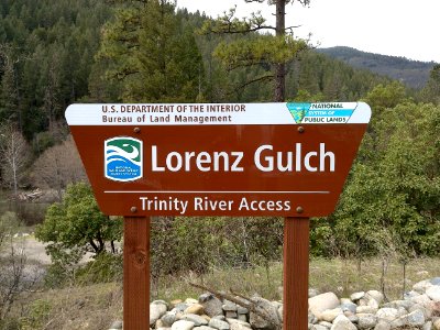 Sign for Lorenz Gulch, Trinity River Access