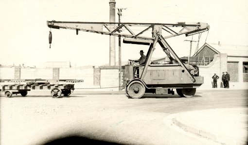 99; Wellington City Corporation Yard , Cable Street, large portable crane used to unload large pieces of tram rail - 13 Oct 1930