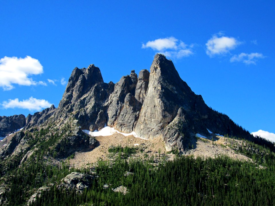 Liberty Bell Mountain at North Cascades NP in WA