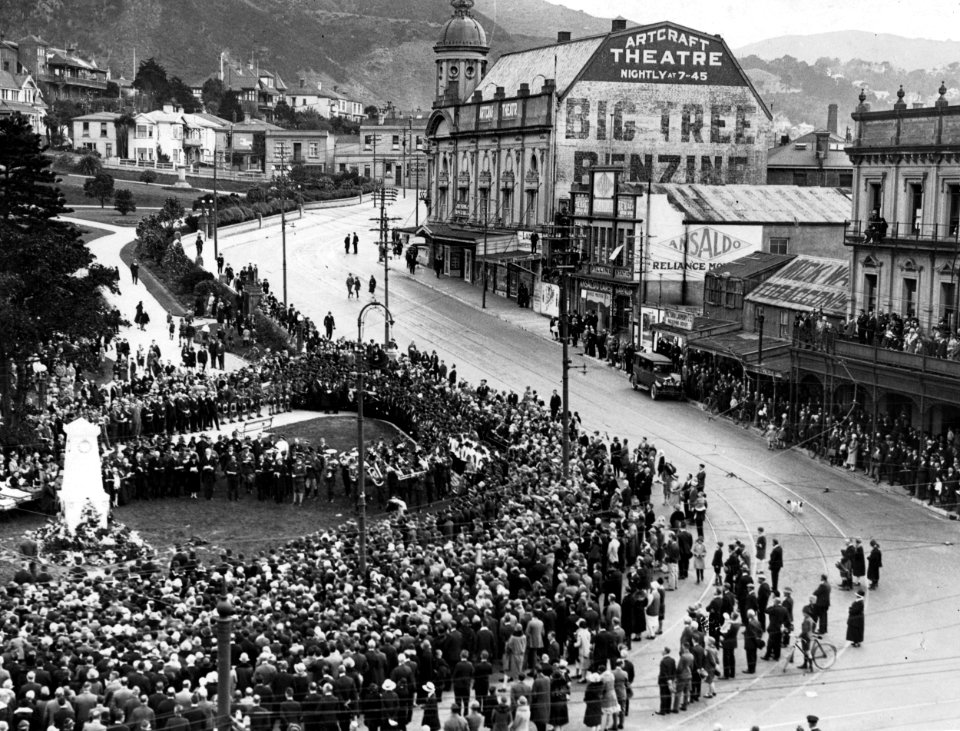 134; Memorial service at the temporary Cenotaph, Anzac Corner, bottom of Molesworth Street on the south side - 1928