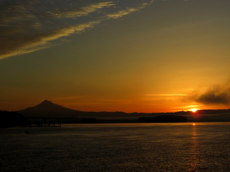 Sunrise with Mt. Hood and Columbia River in Vancouver, WA