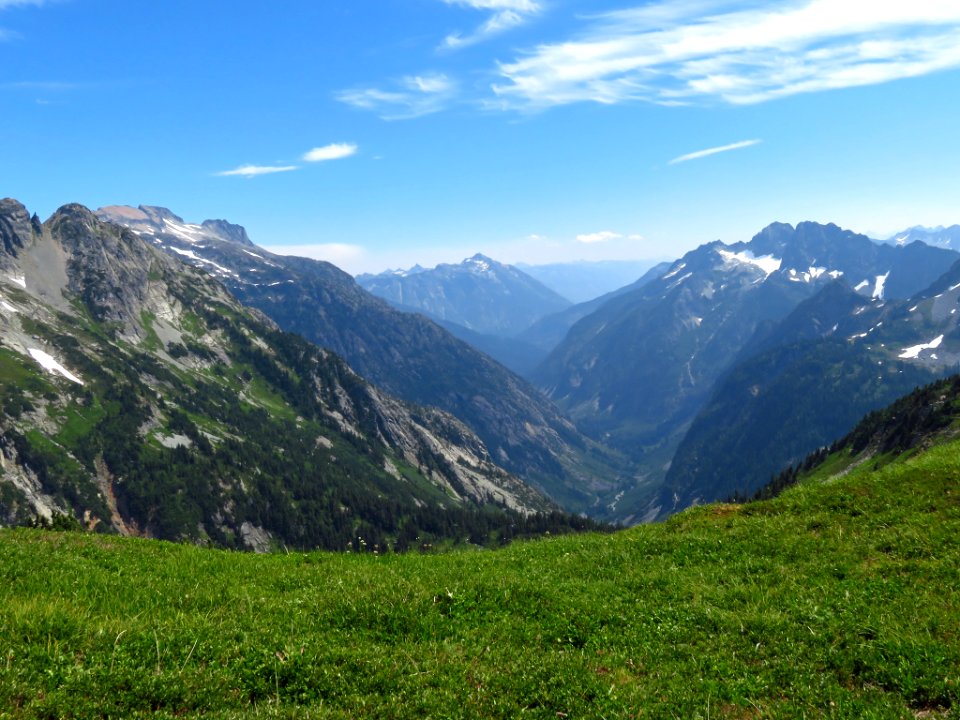 Cascade Pass Trail at North Cascades NP in WA