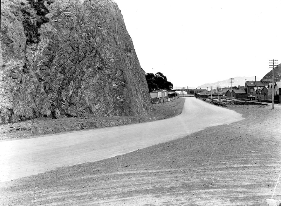 48- Ngauranga Gorge