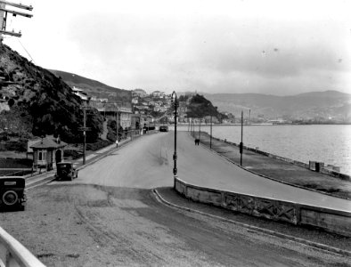 25- Oriental Parade