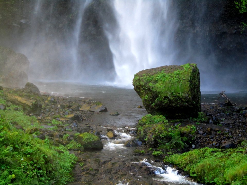 Multnomah Falls In OR