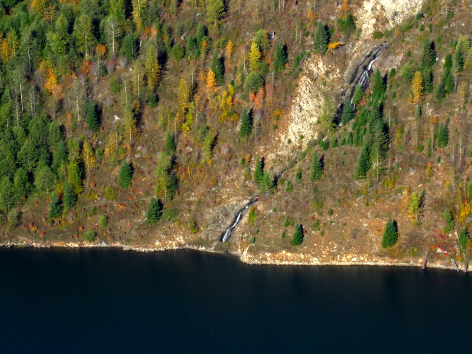 Coldwater Lake Loop Trail in WA