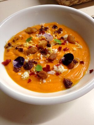 Appetizer spanish salmorejo