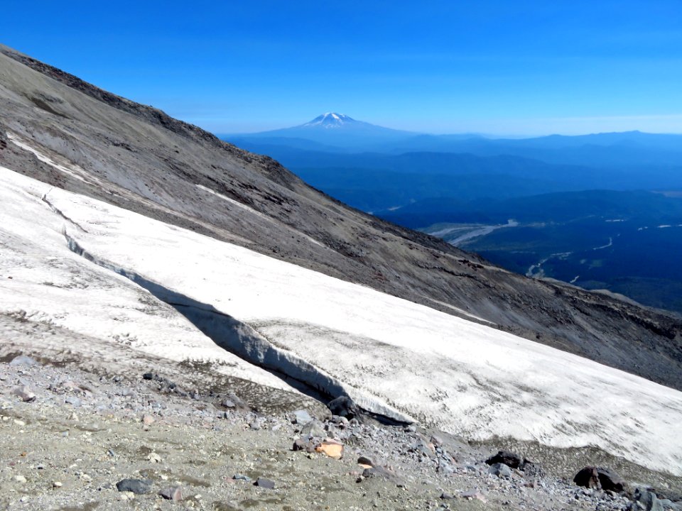 Mt. St. Helens Summit Trail in WA