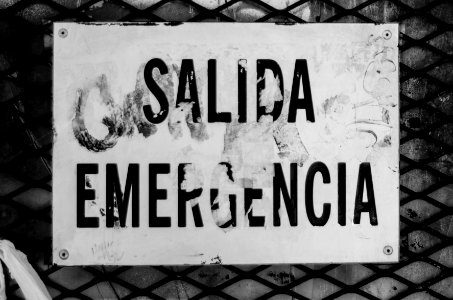 Salida de Emergencia photo