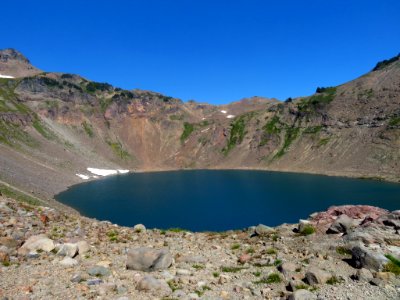 Goat Lake at Goat Rocks Wilderness in WA