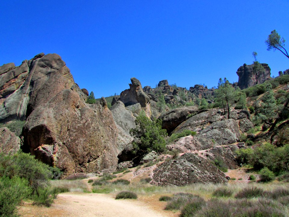 Pinnacles NP in CA