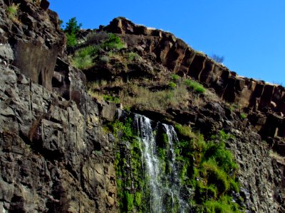 Labyrinth-Coyote Wall Trail in WA
