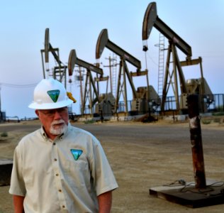 California Oil and Gas photo