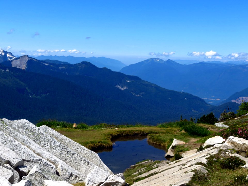 Hidden Lake Trail at North Cascades NP in WA