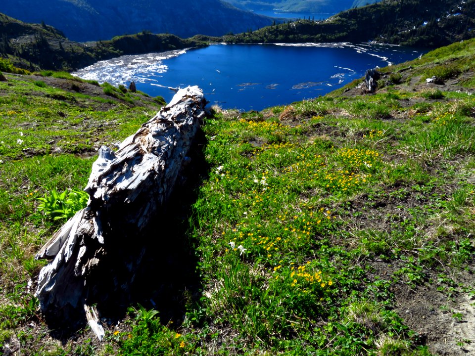 St. Helens Lake at Mt. Margaret Backcountry in WA