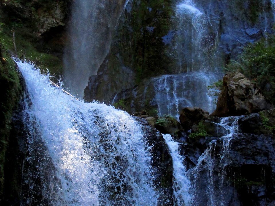 Falls Creek Falls Trail at Gifford Pinchot NF in WA