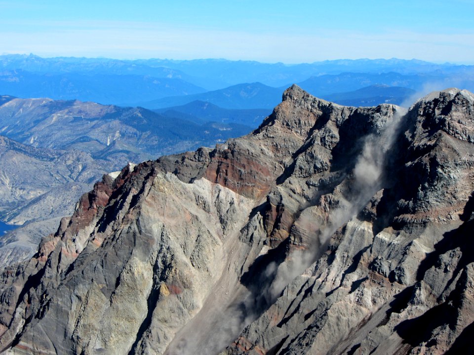 Mt. St. Helens Summit Trail in WA
