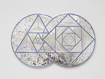 Viewing mirror graphically