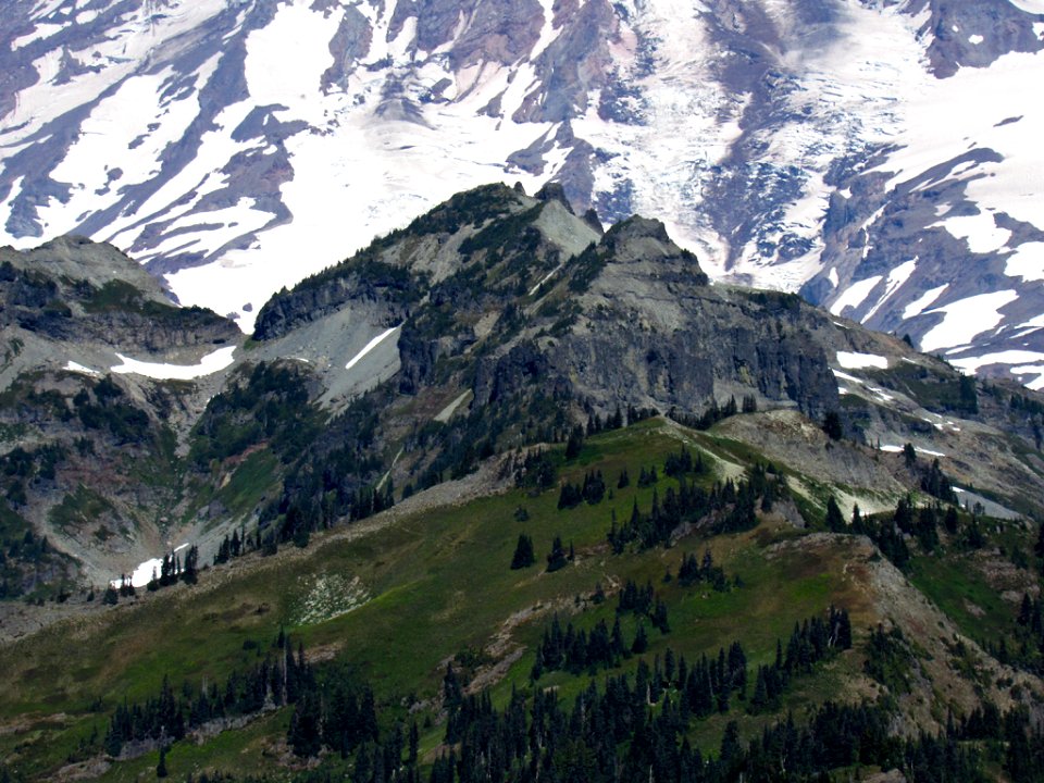 Mt. Rainier at Tatoosh Wilderness in WA