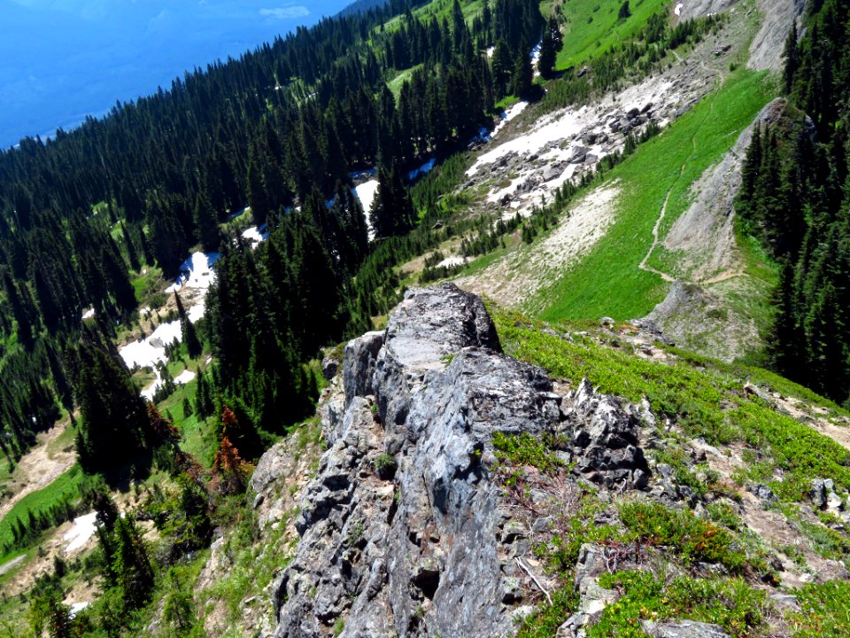 Tatoosh Peak Trail in WA