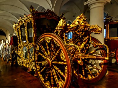 Schloss Nymphenburg, Krönungswagen Kaiser Karls VII im Marstallmuseum, Nymphenburg -- Coronation Coach of the Emperor Charles VII