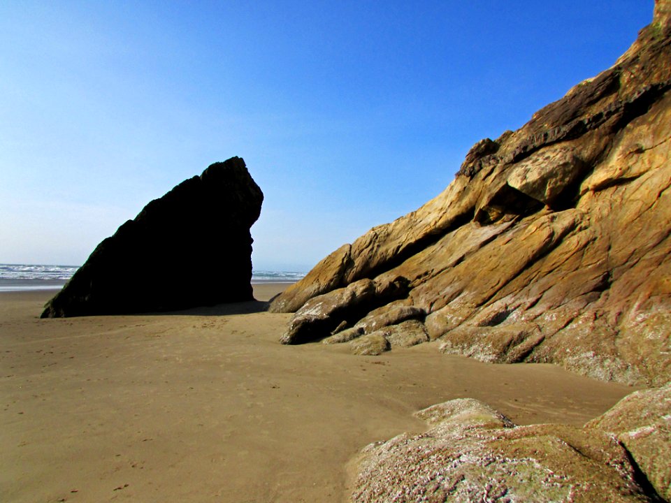Hug Point Beach in Oregon