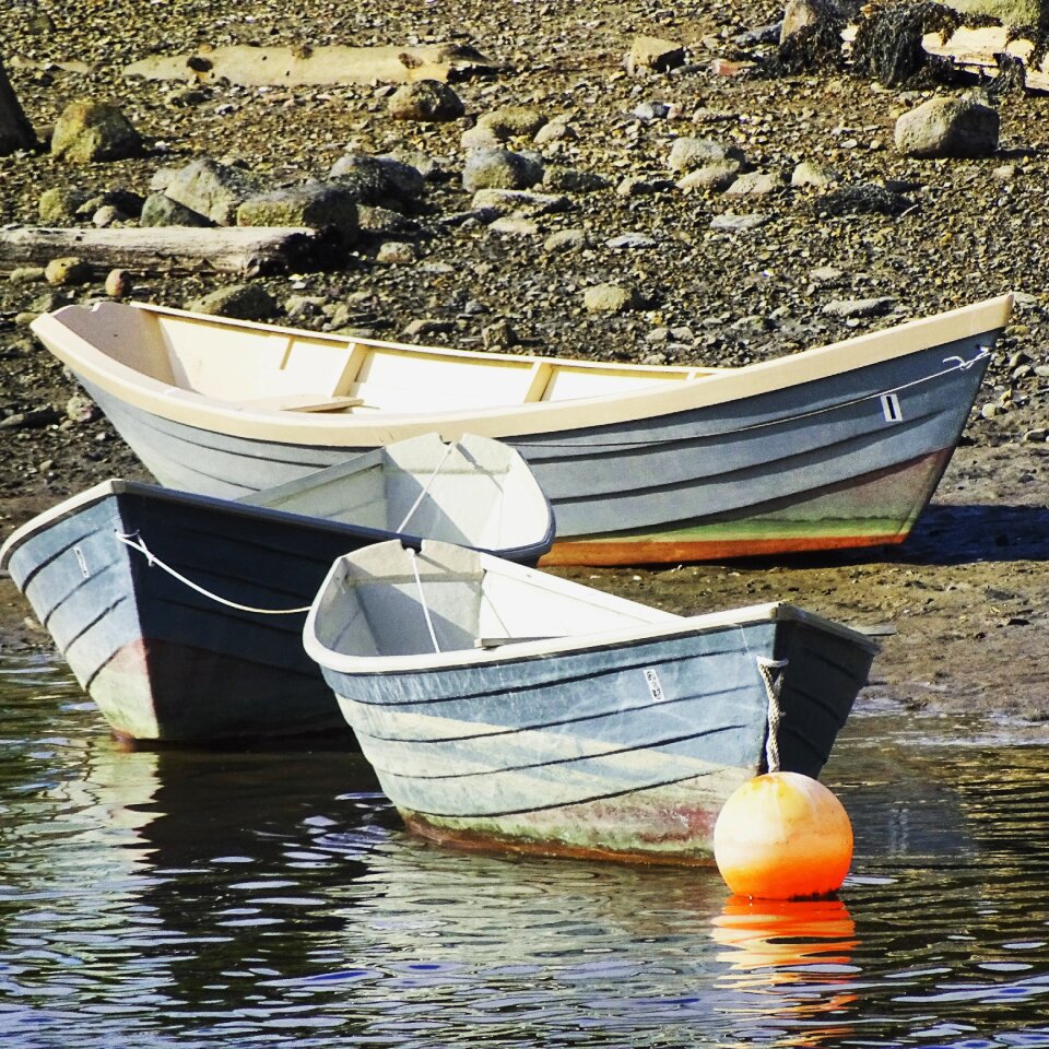 Skiff fishing calm
