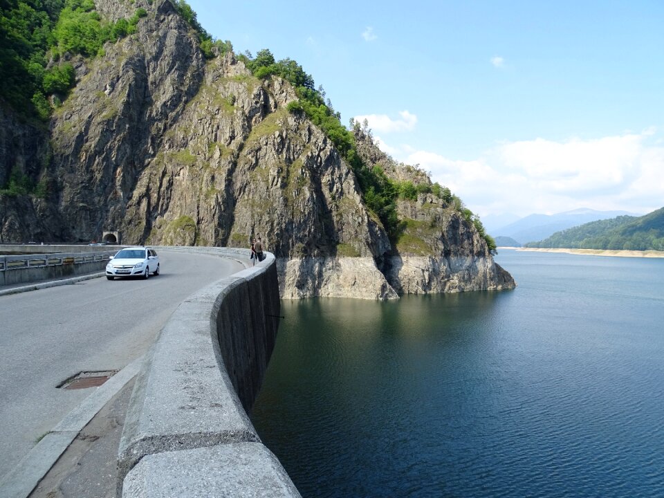 Auto road mountains photo