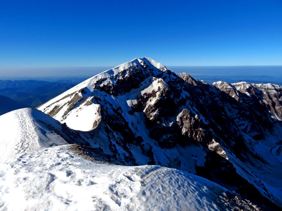Mt. St. Helens Summit Trail in WA