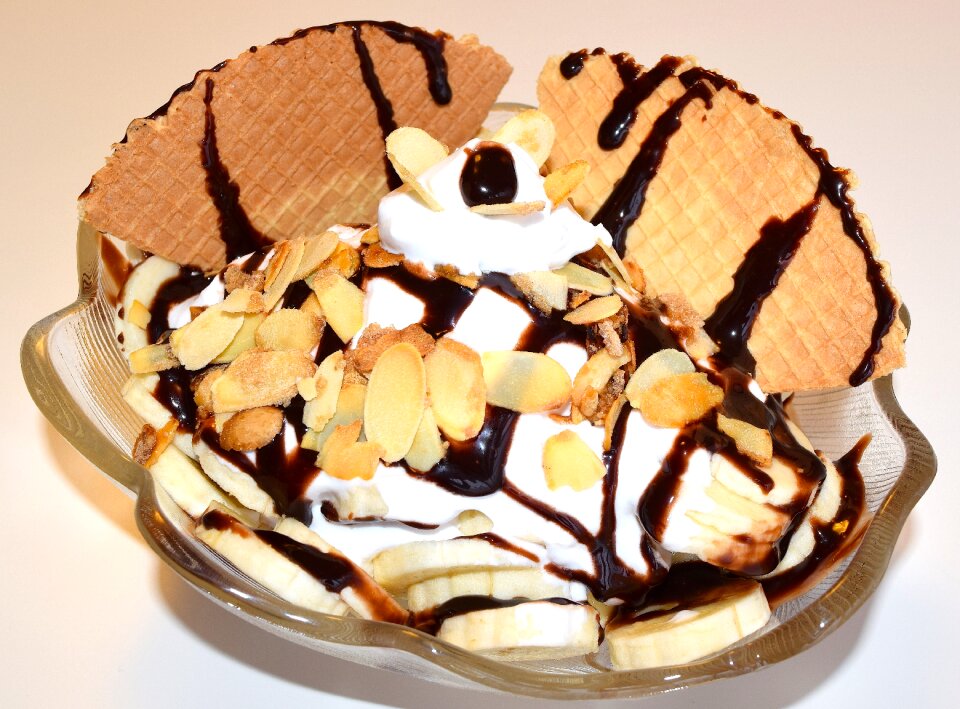 Whipped cream waffles almonds