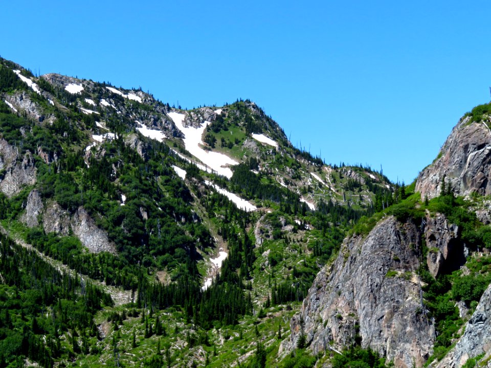 Lakes Trail at Mt. Margaret Backcountry in WA