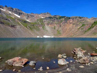 Goat Lake at Goat Rocks Wilderness in WA