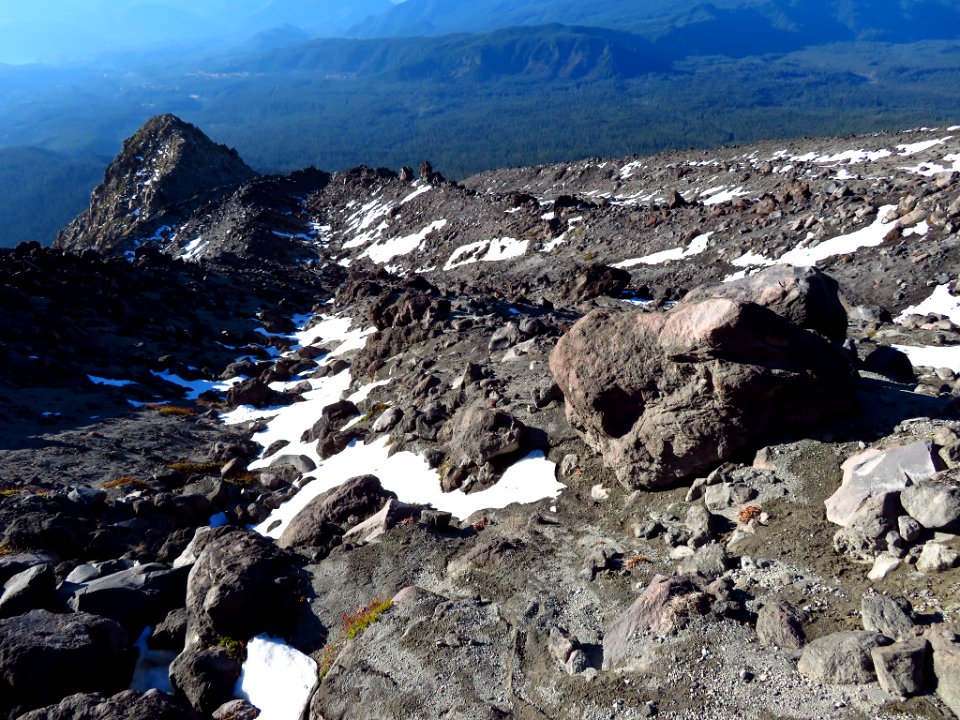Mt. St. Helens Summit Trail in WA
