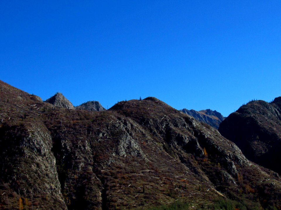 Coldwater Lake Loop Trail in WA