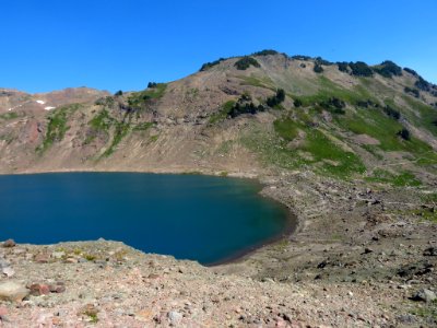 Goat Lake at Goat Rocks Wilderness in WA