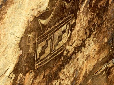 Puerco Pueblo Petroglyphs at Petrified Forest NP in Arizona
