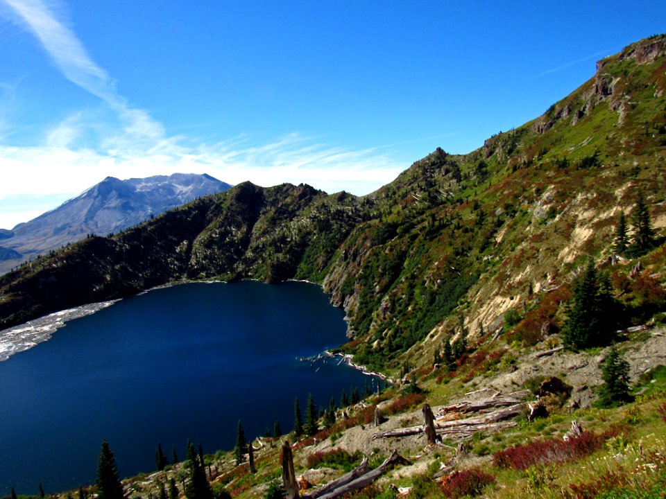 St. Helens Lake at Mt. Margaret Backcountry in WA