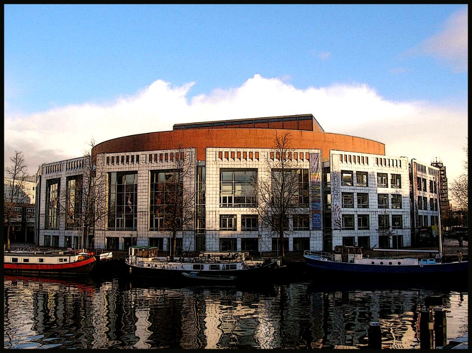 Stadhuis enMuziektheater
