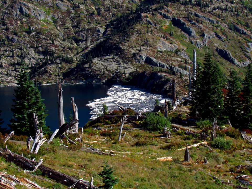 St. Helens Lake at Mt. Margaret Backcountry in WA