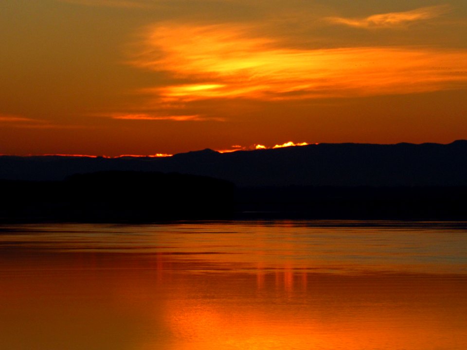 Sunrise at Columbia River