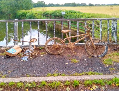 Comp 4 River detritus
