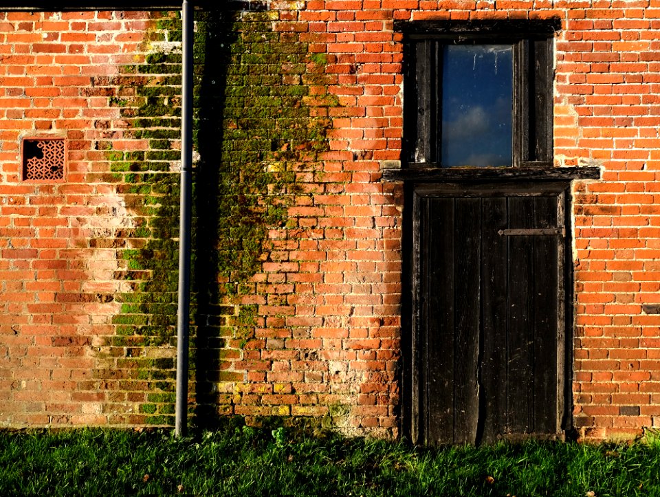 Side door to old barn