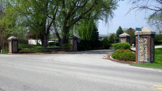 Bay View Lane Pillars from East