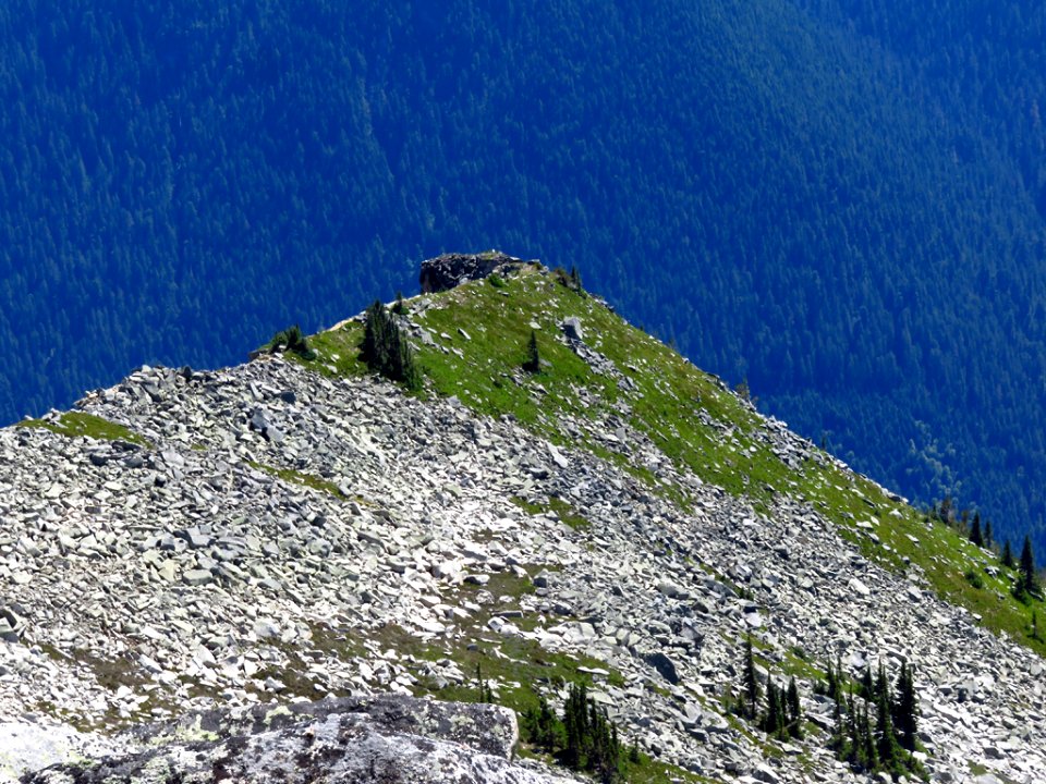 Hidden Lake Trail at North Cascades NP in WA