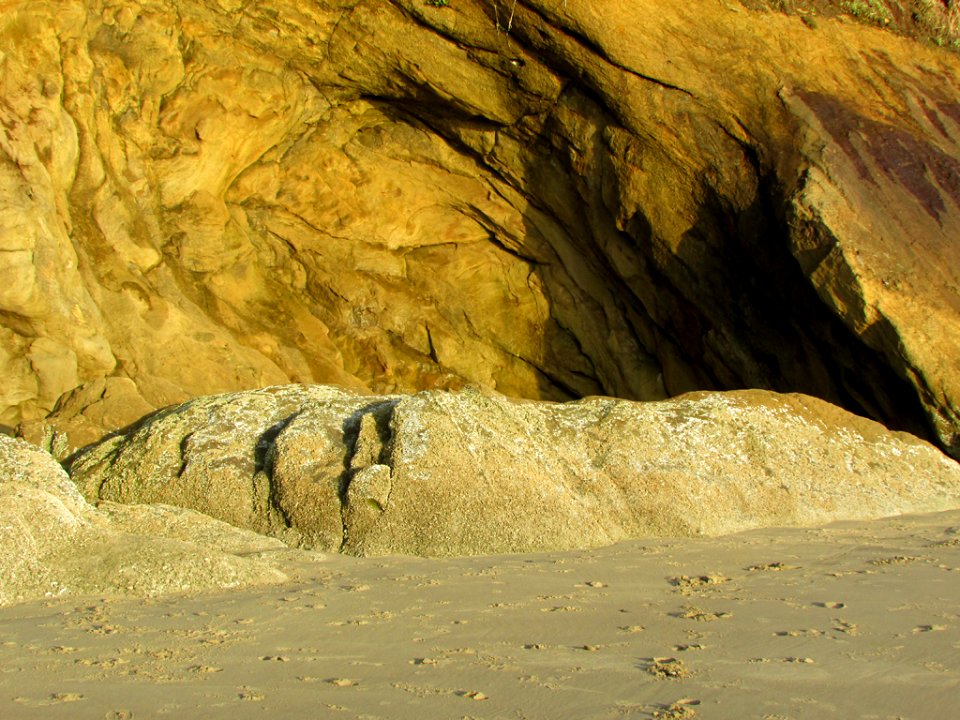Hug Point at Pacific Coast in OR