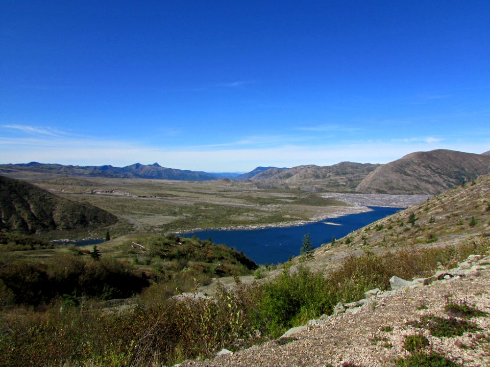 Spirit Lake at Mt. St. Helens NM in WA